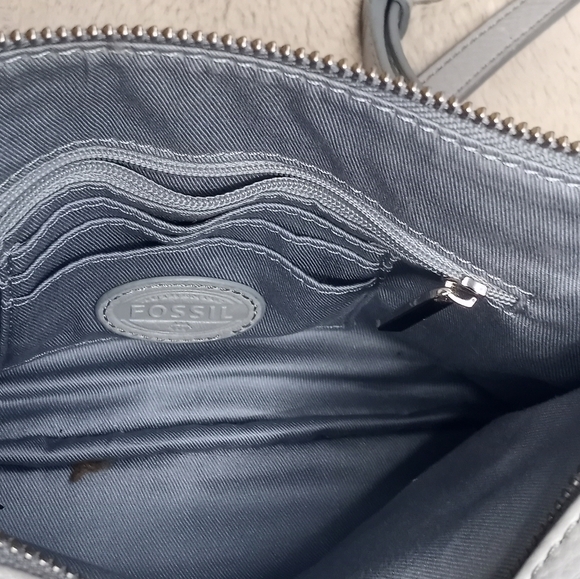 Fossil Pastel Icy Blue Pebbled Leather 2 Compartment Casual Adjustable Crossbody - Picture 4 of 7